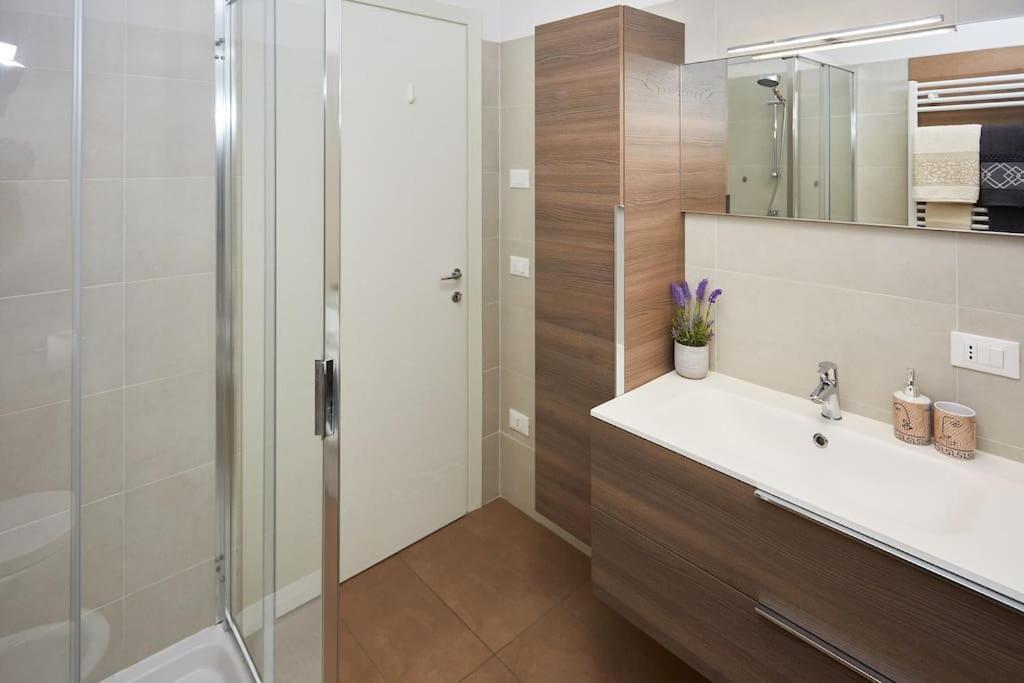 Center Aviano Comfort Suite Free Parking Wifi Exterior foto